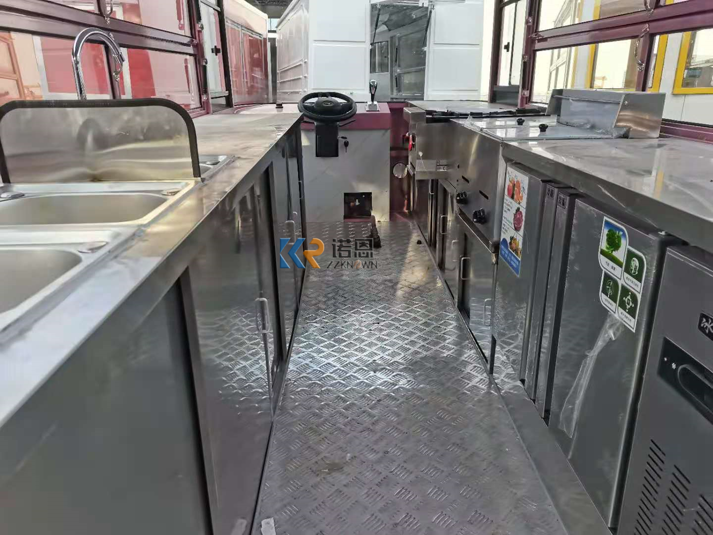 In Stock 4M Mobile Food Truck  – Coffee Tea Van Bewertung und Preis